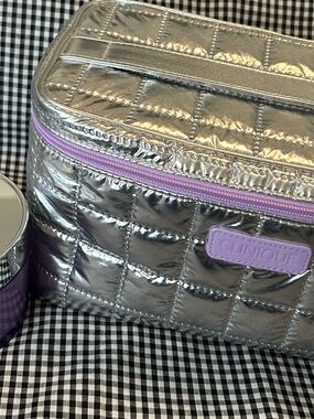 Clinique cleansing balm & quilted train case 💜